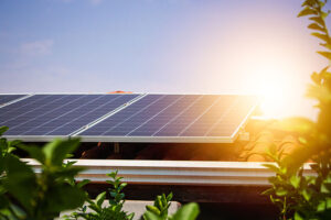 Lire la suite à propos de l’article Panneau solaire et autoconsommation, gagnez en autonomie énergétique