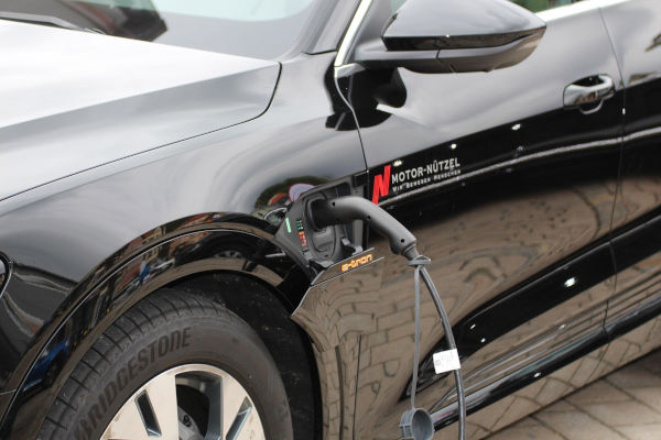 You are currently viewing Installer une borne de recharge à Bourgoin-Jallieu : le guide complet